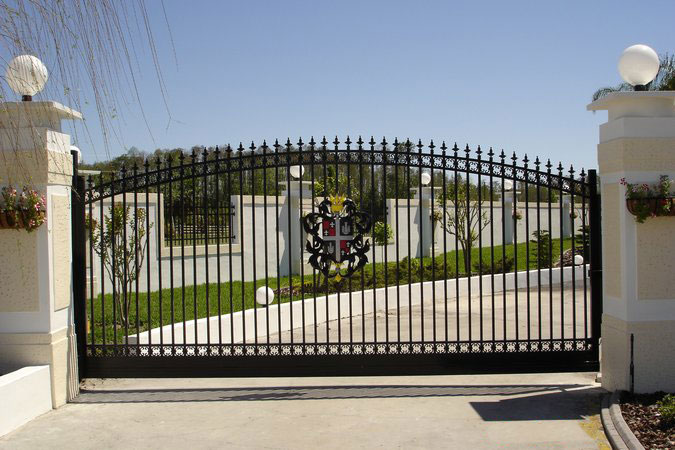 Aluminum Gates